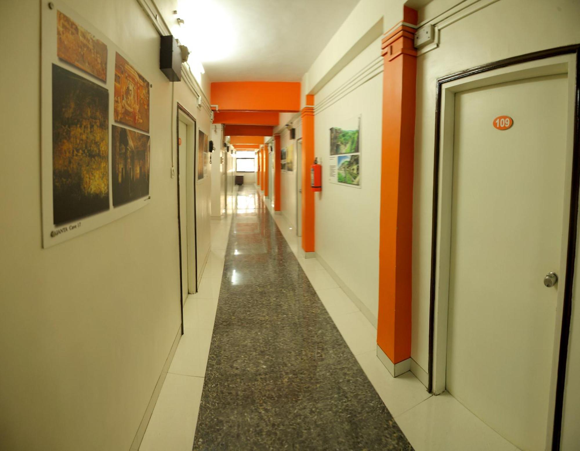 Hotel Panchavati 아우랑가바드 외부 사진